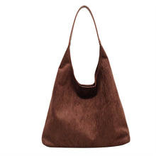 Cargar imagen en el visor de la galería, Bolso tipo tote grande para mujer, estilo retro y desenfadado, de ante y diseño amplio (ideal también como bolso para mamás).

