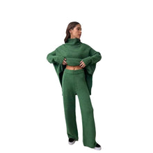 Cargar imagen en el visor de la galería, Conjunto casual de dos piezas de punto para mujer: suéter de cuello alto y corte holgado con pantalones largos de bajo con abertura.
